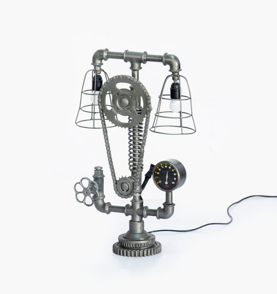 Cogged Table Lamp