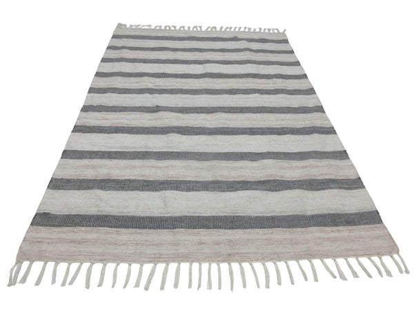 Rug - H160 x W230cm