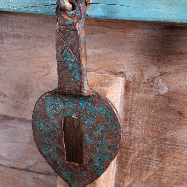 Hand Painted Vintage Ad Narrow Chest